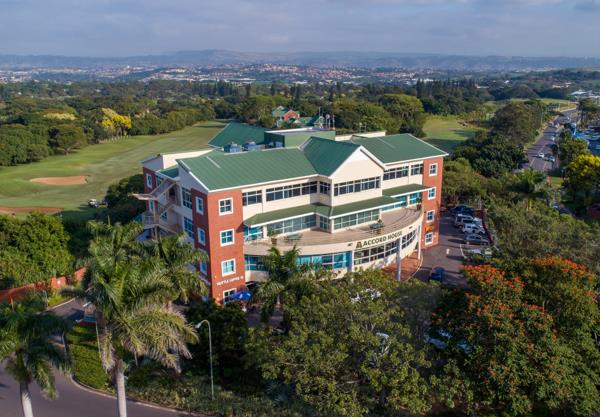 441  m² Commercial space