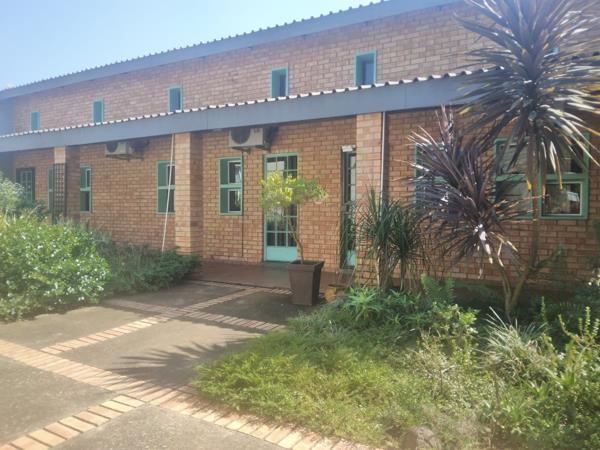 76  m² Office Space