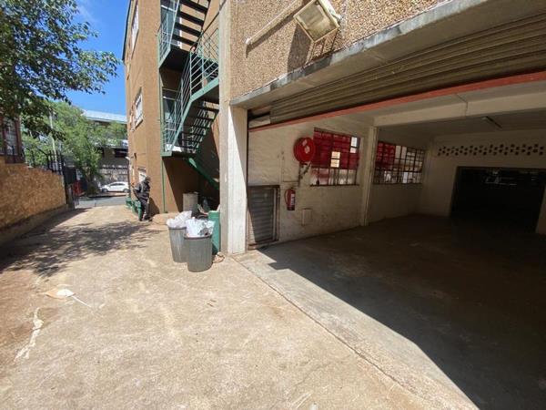 350 m² Industrial space