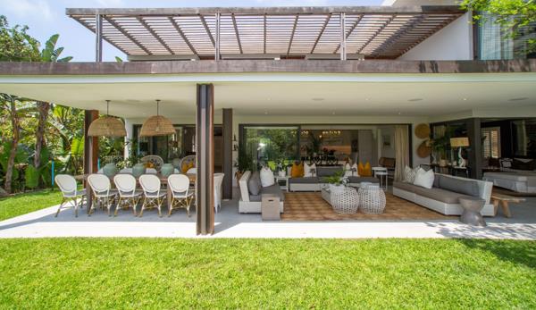 5 Bedroom House