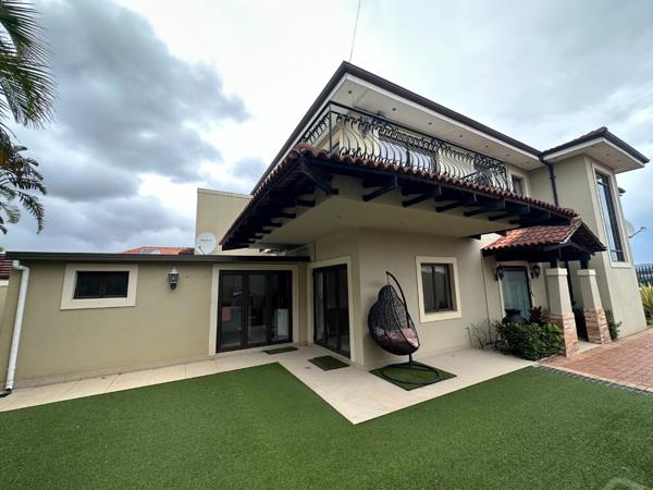 4 Bedroom Townhouse