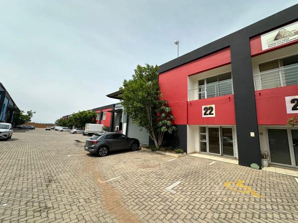 471  m² Industrial space