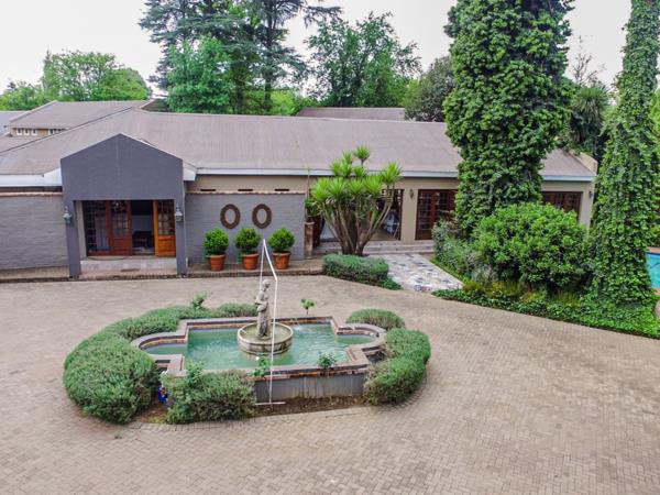 2 550  m² Commercial space