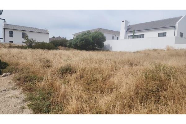 359 m² Land