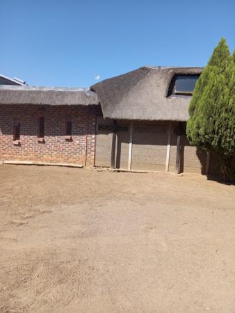 1 726  m² Industrial space