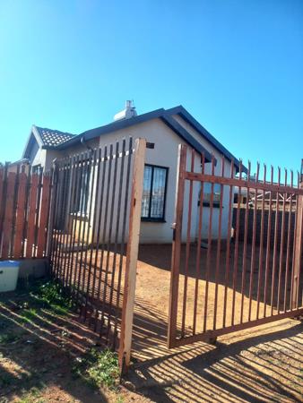 2 Bedroom House