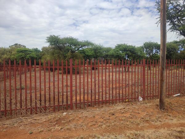 1 100 m² Land