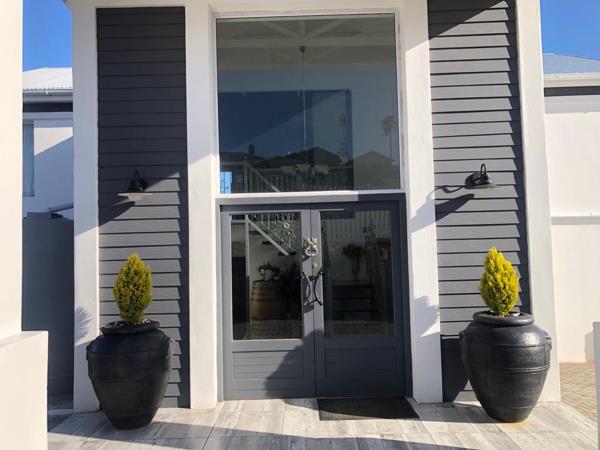 1 Bedroom Garden Cottage