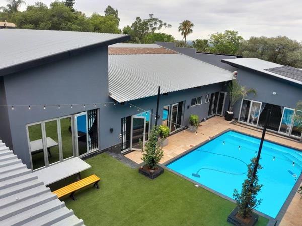 5 Bedroom House