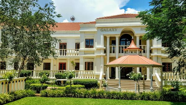 158  m² Commercial space