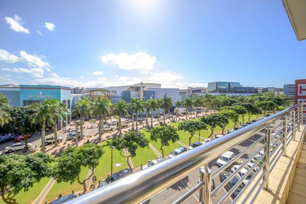 272  m² Office Space