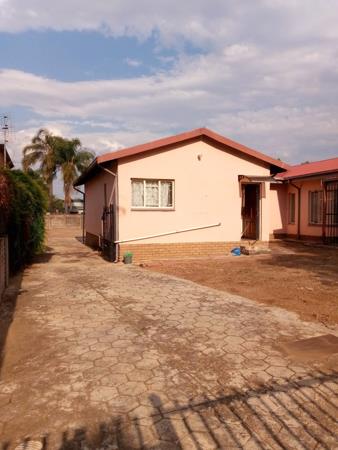 1 Bedroom Garden Cottage