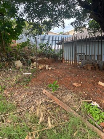 1 016 m² Land