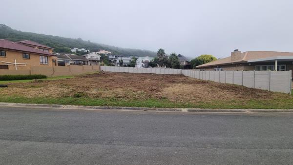 826 m² Land