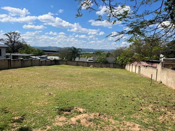 1 190 m² Land