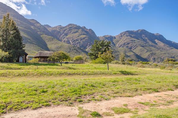 1.7 ha Smallholding
