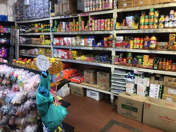 711  m² Commercial space