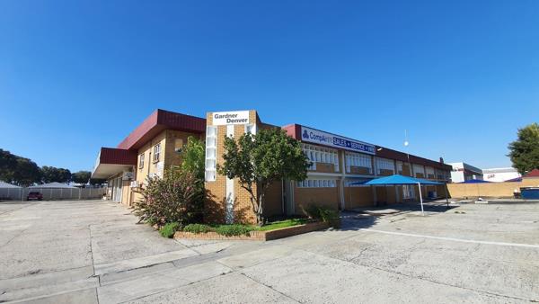 1 600 m² Industrial space