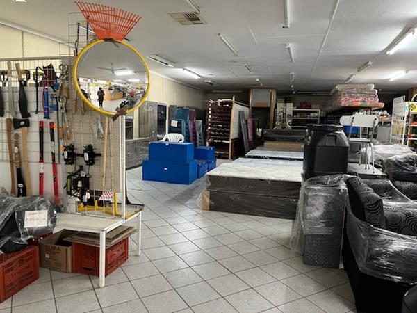 286  m² Commercial space