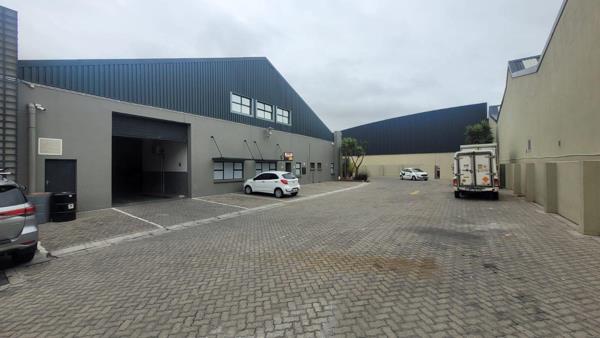 1 054 m² Industrial space
