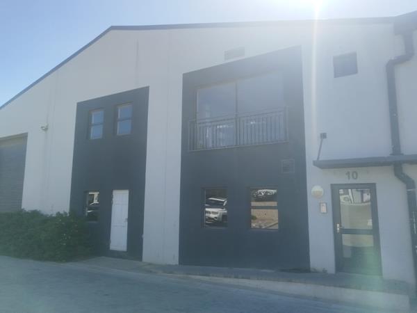 368  m² Industrial space