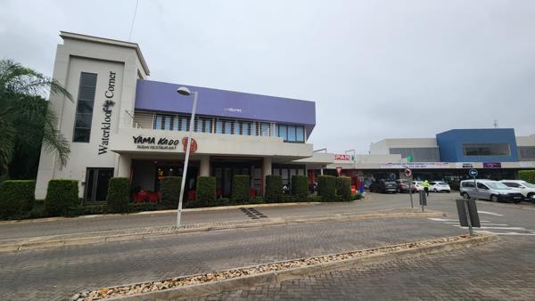 169  m² Commercial space