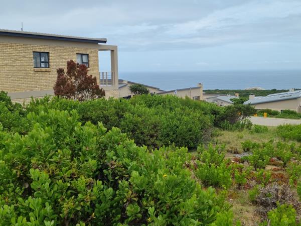 371 m² Land