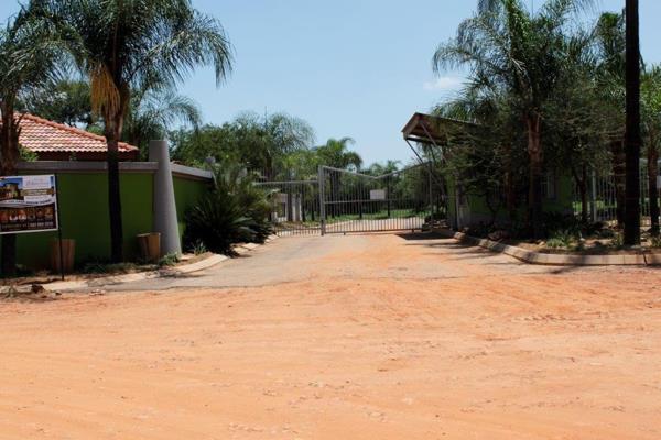 605 m² Land