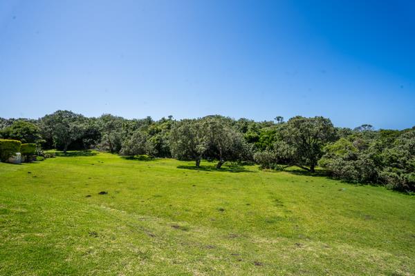 834 m² Land