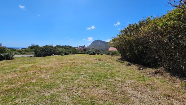 1 151 m² Land