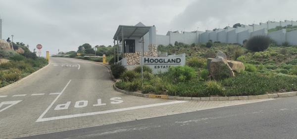 650 m² Land