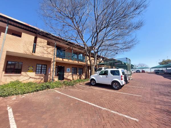 99  m² Office Space