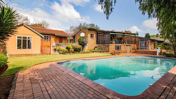 5 Bedroom House