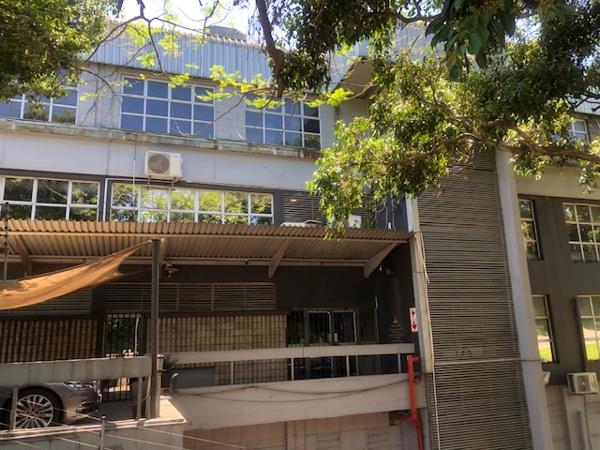 7 037.1  m² Industrial space