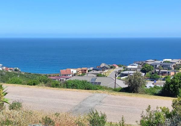 880 m² Land