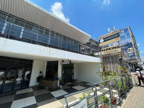 130 m² Commercial space