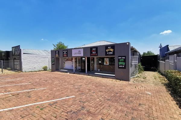 350 m² Retail Space