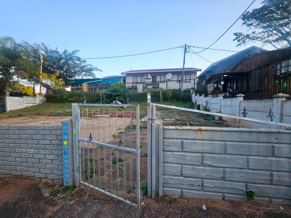 200 m² Land