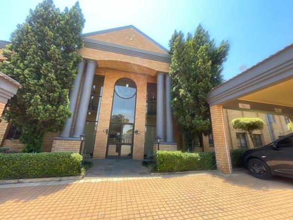 130  m² Commercial space