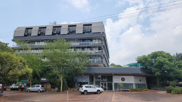 800 m² Commercial space