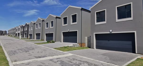 3 Bedroom Townhouse