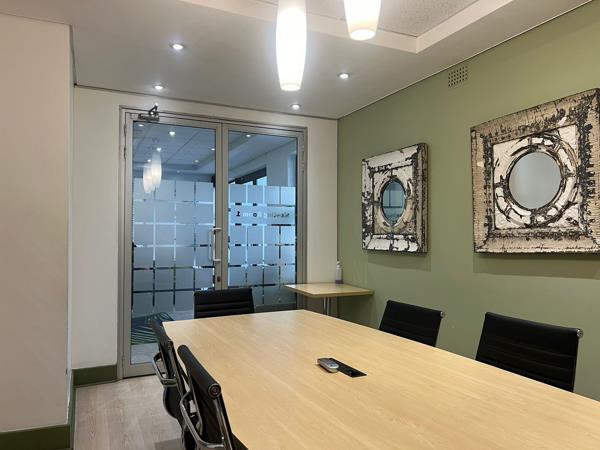 16.7 m² Commercial space