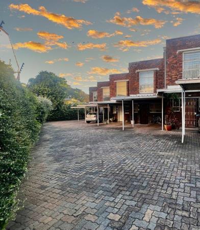 2 Bedroom Townhouse