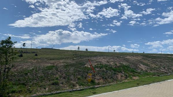 326 m² Land