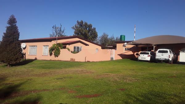 10 Bedroom House