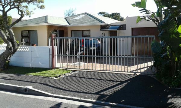 1 Bedroom House