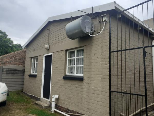 1 Bedroom Garden Cottage
