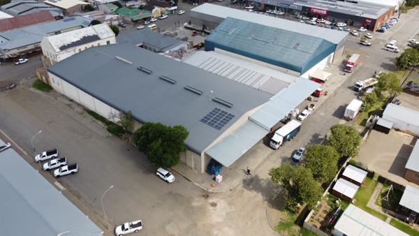 3 800  m² Commercial space