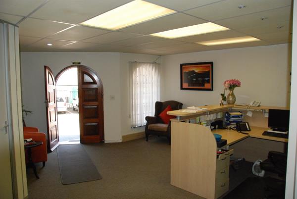 200  m² Office Space