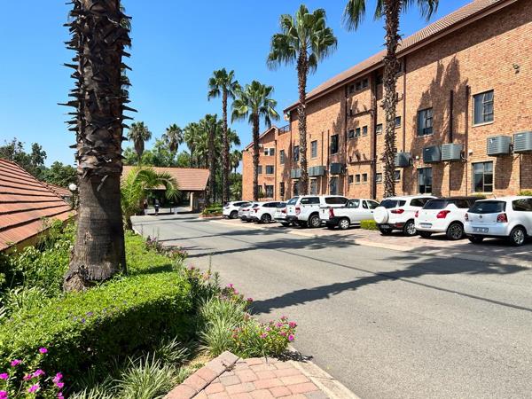 476  m² Commercial space